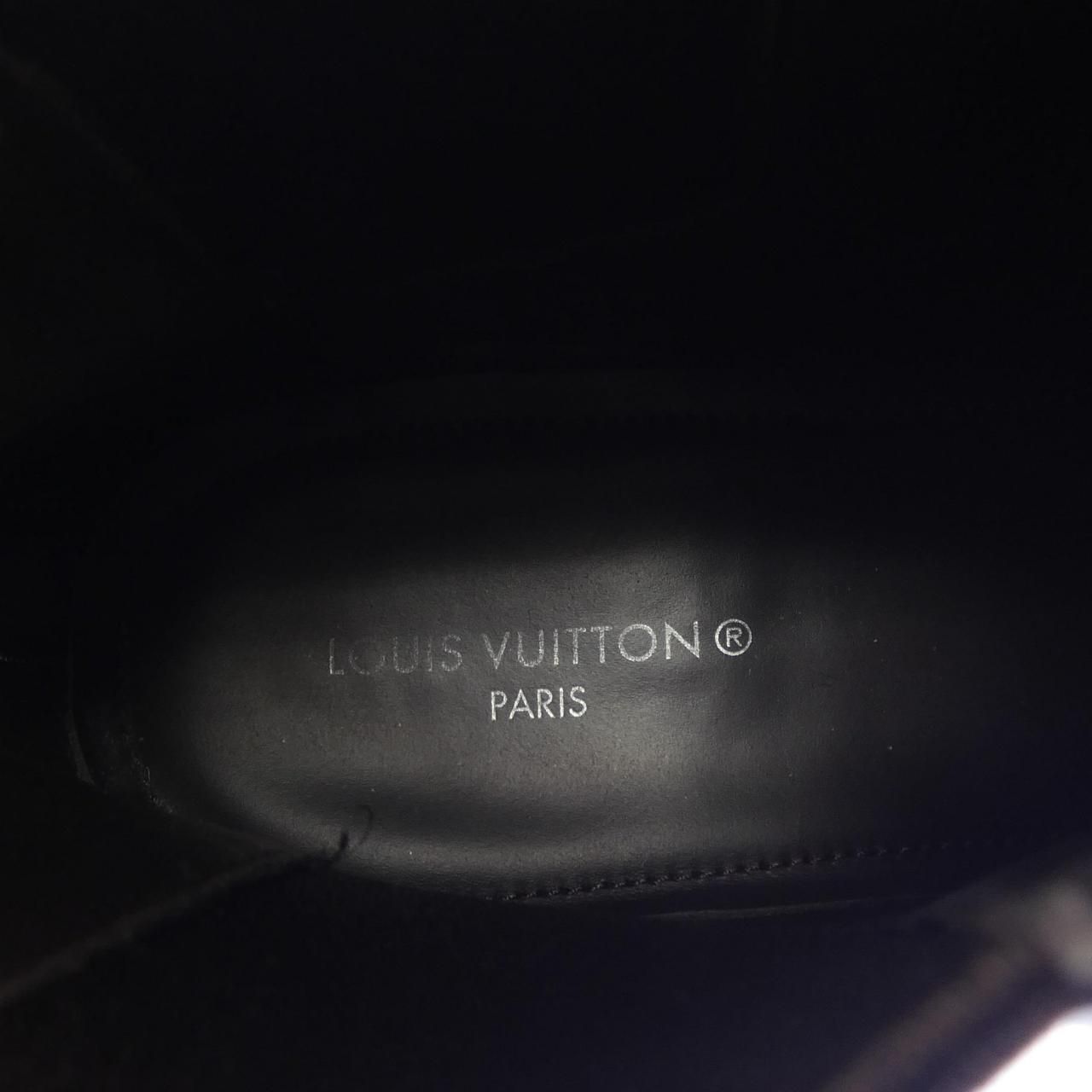 Louis Vuitton LV Flex Line Chelsea Boots — view 6