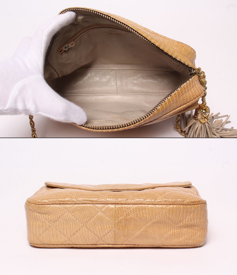 Chanel Chain Shoulder Bag Crossbody Gold Quilted — view 3