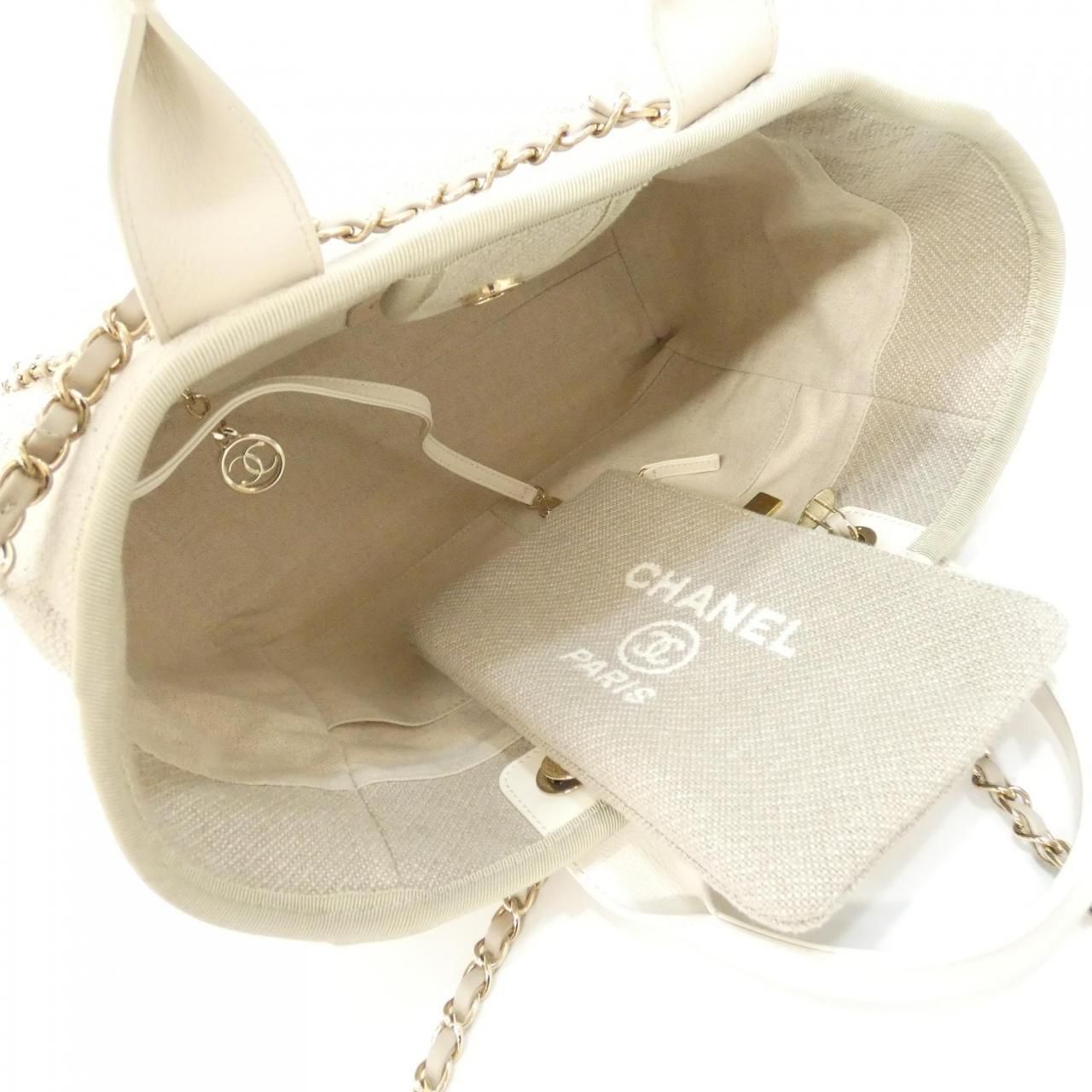 Chanel Deauville Line — view 9
