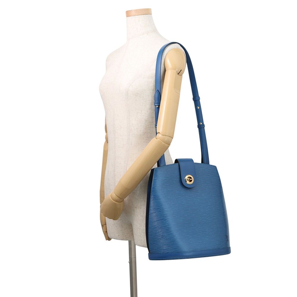 Louis Vuitton Shoulder Bag Epi Cluny — view 4
