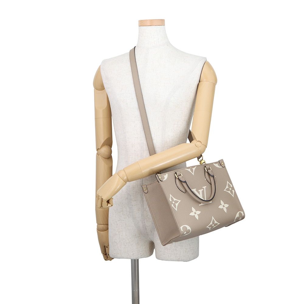 Louis Vuitton Monogram Empreinte On The Go PM Bicolor Tote 2-Way Shoulder — view 4