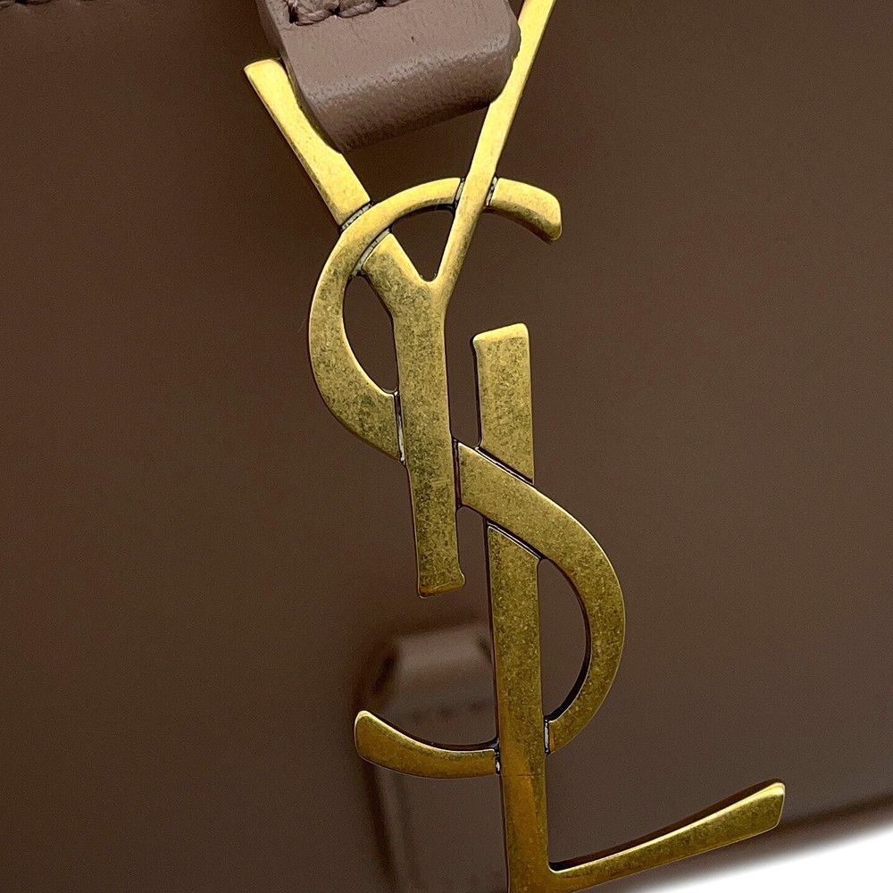 Saint Laurent Paris Handbag le 5 a 7 Calfskin — view 9
