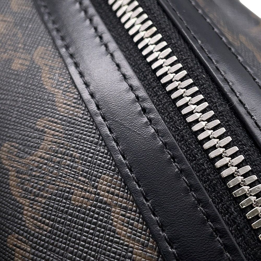 Celine Boston Bag Triomphe Leather — view 9