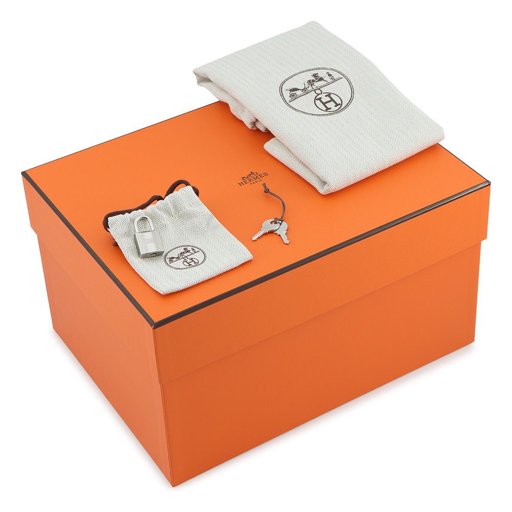 Hermes Handbag Picotin Lock PM Gris Perle Silver Taurillon Clemence — view 7