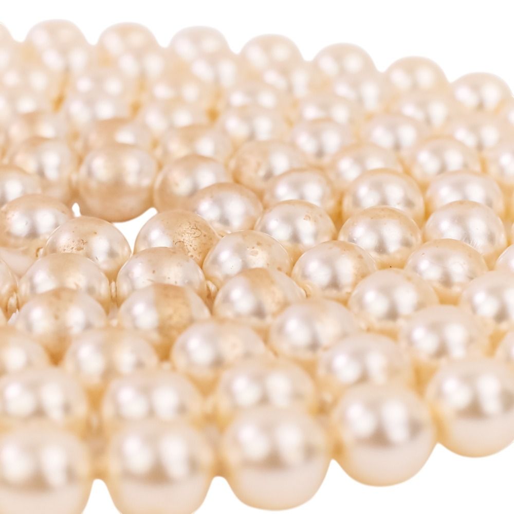 Chanel CC Logo Pearl Necklace Gold — view 8