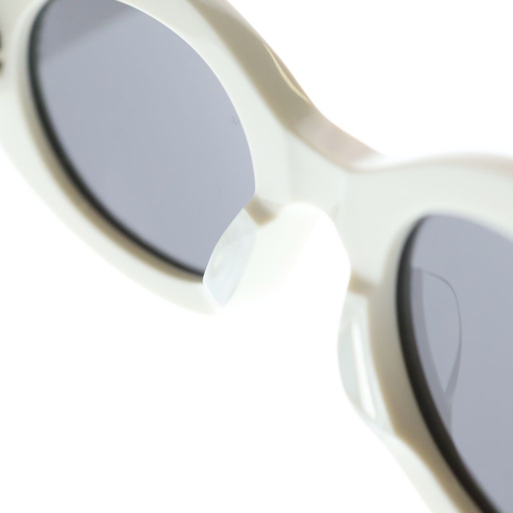Celine Triomphe 01 Oval Frame Sunglasses Eyewear White — view 5