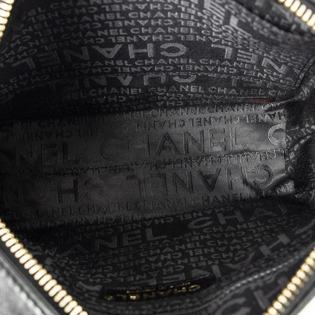 Chanel CC Square Zip Hobo Black Quilted Caviar Leather — view 9