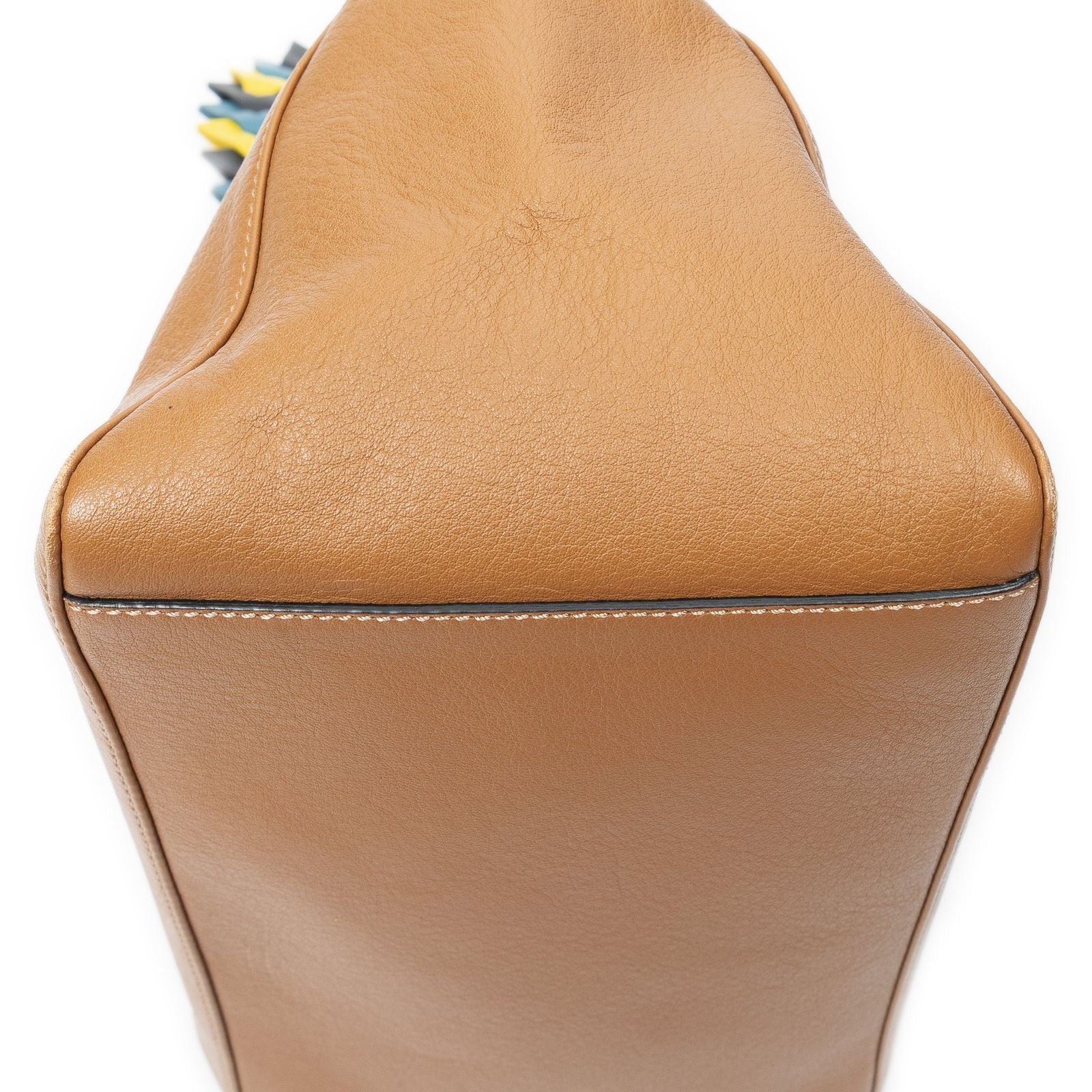Loewev Bucket Bag Brown Grain Calf Skin Leather — view 7