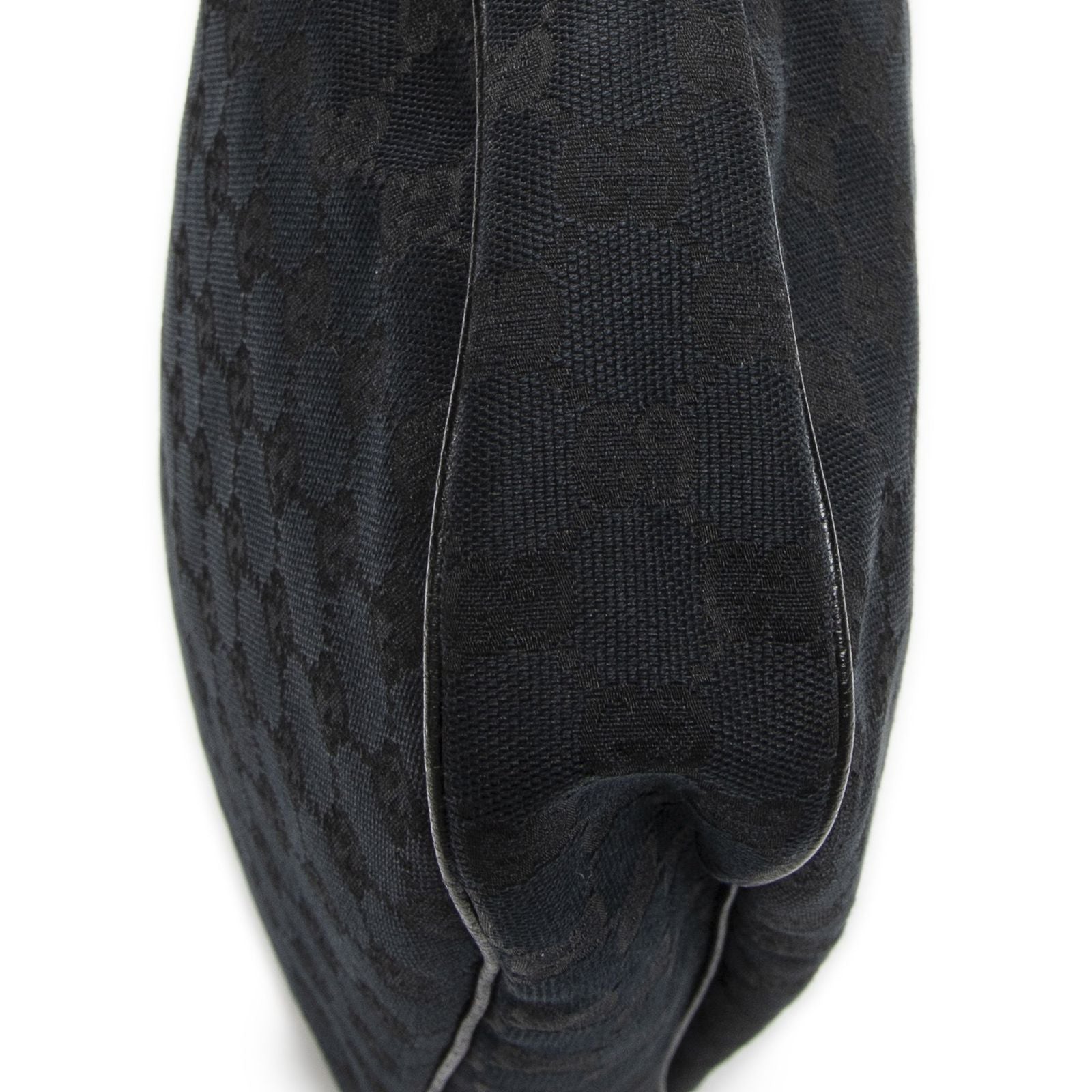 Gucci Round Zip Messenger Black GG Canvas — view 8