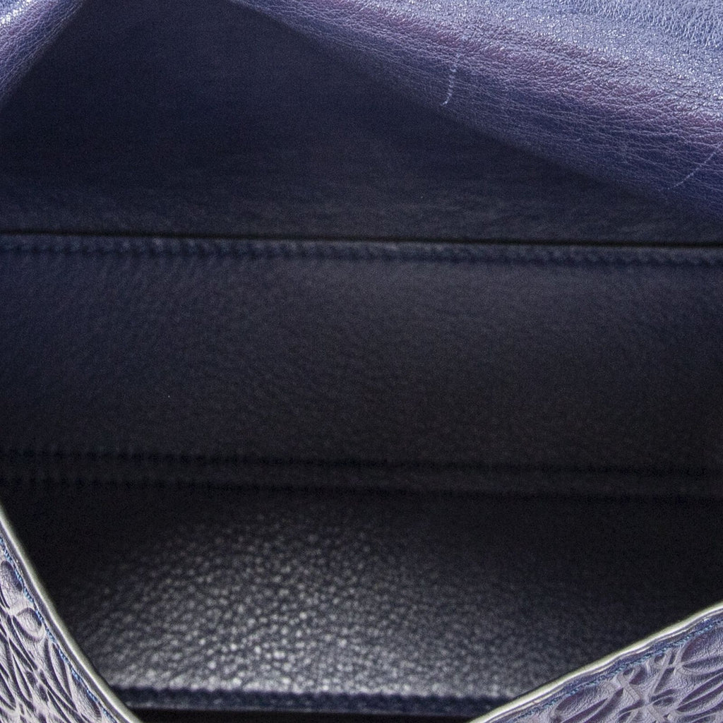 Loewe Anagram Avenue Crossbody Navy Animal Embossed Leather — view 9
