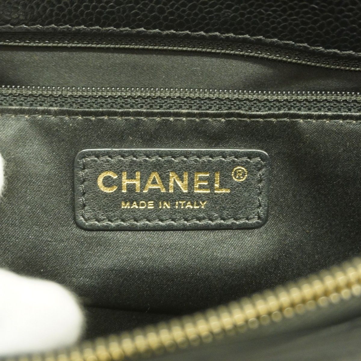 Chanel Chain Tote Quilted Caviar Leather Black Gold — view 5