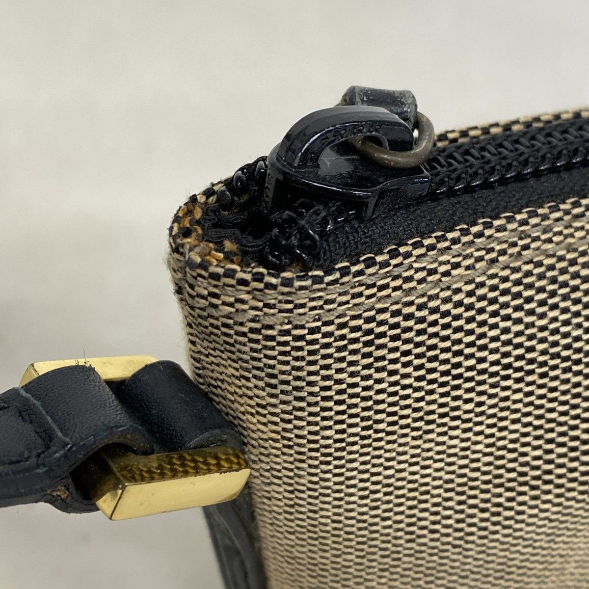 Gucci Handbag Canvas Black Gray Gold — view 7