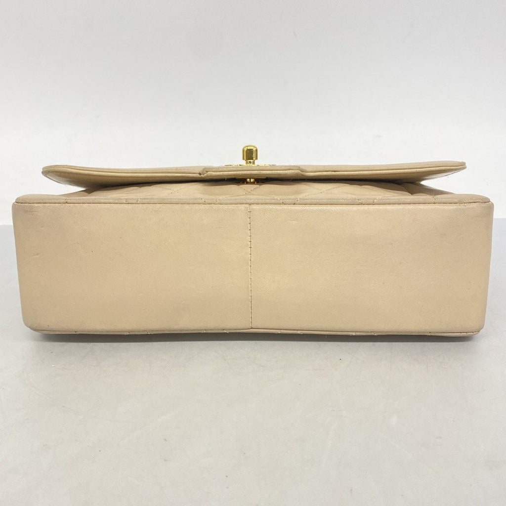 Chanel Shoulder Bag Quilted Lambskin Beige Gold — view 3