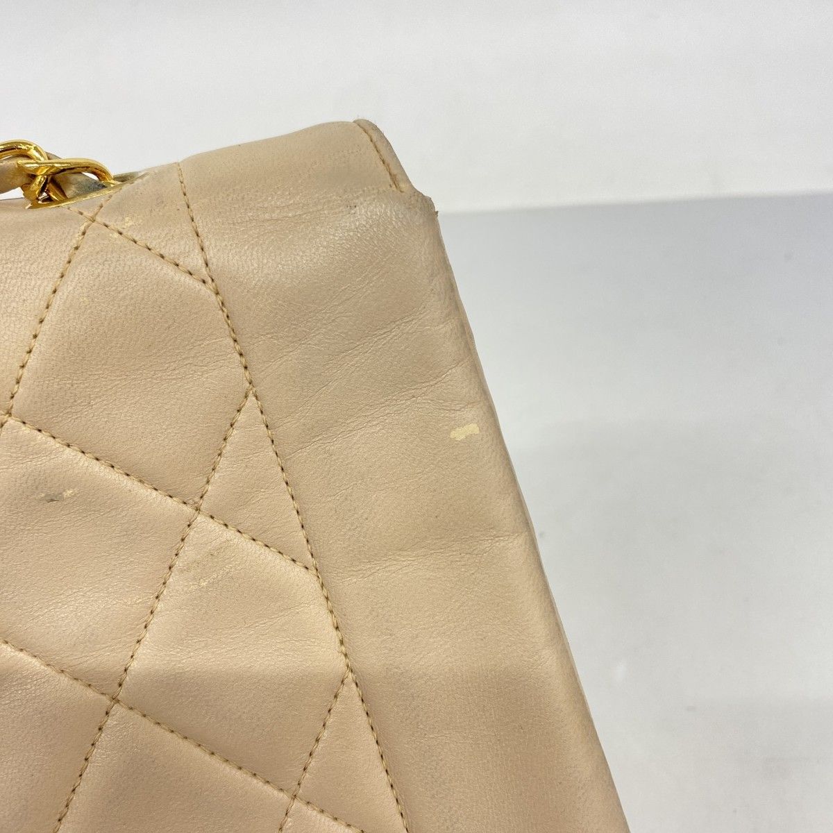 Chanel Shoulder Bag Quilted Lambskin Beige Gold — view 6
