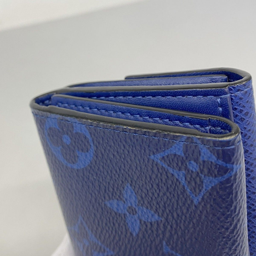 Louis Vuitton Trifold Wallet Taigarama Discovery Compact Cobalt — view 8