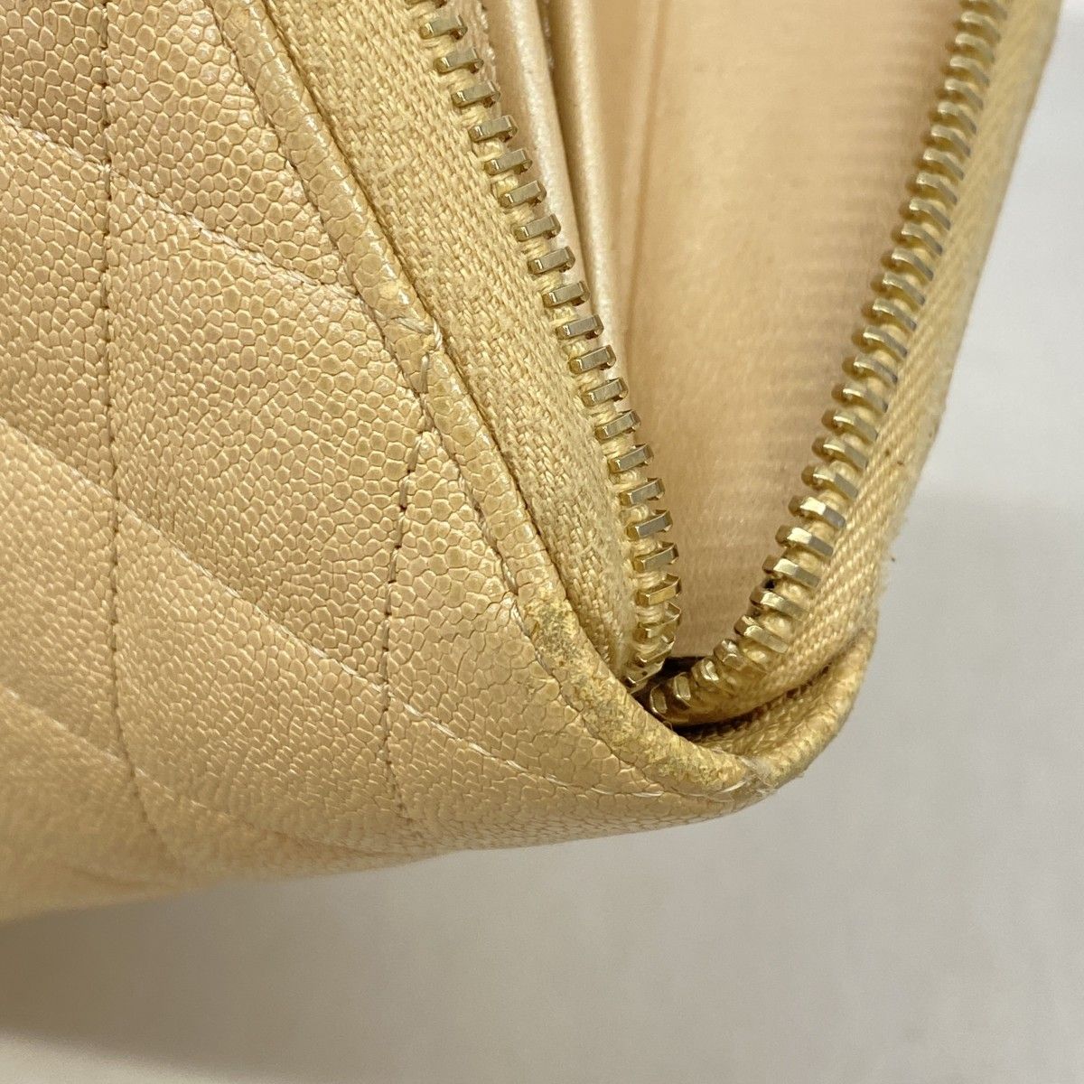 Chanel Wallet Quilted Caviar Leather Beige Gold — view 6
