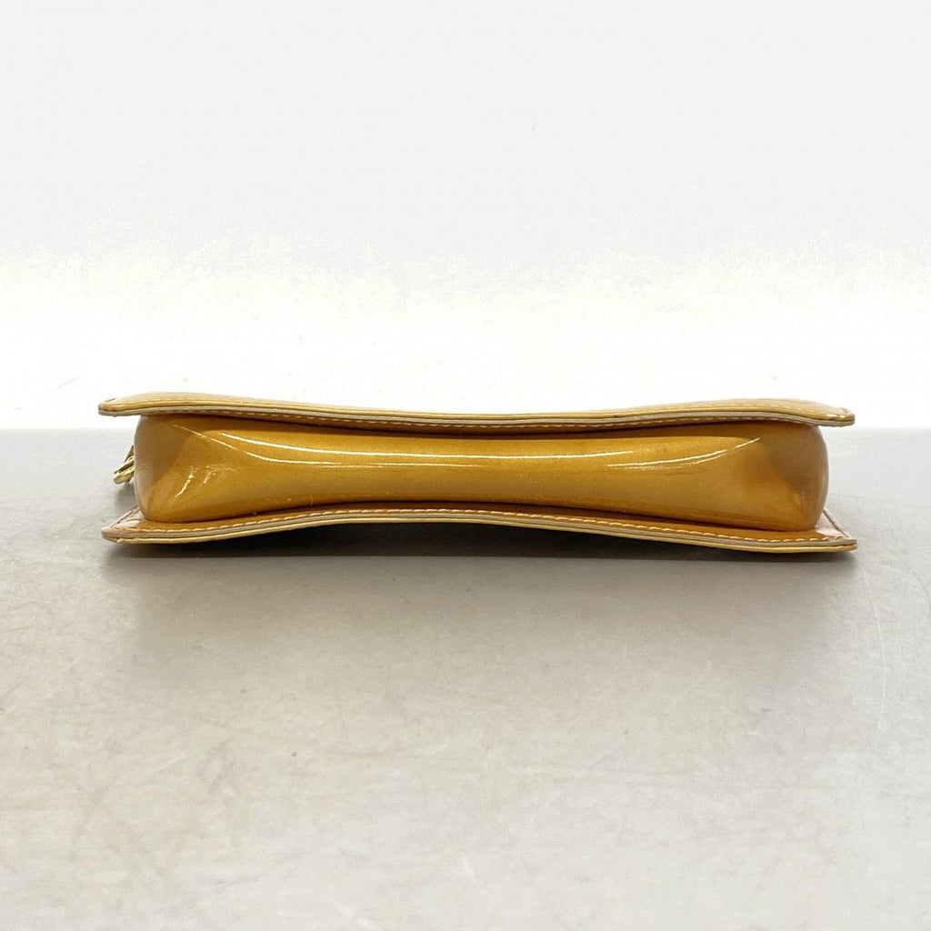 Louis Vuitton Pouch Vernis Lexington Beige — view 3