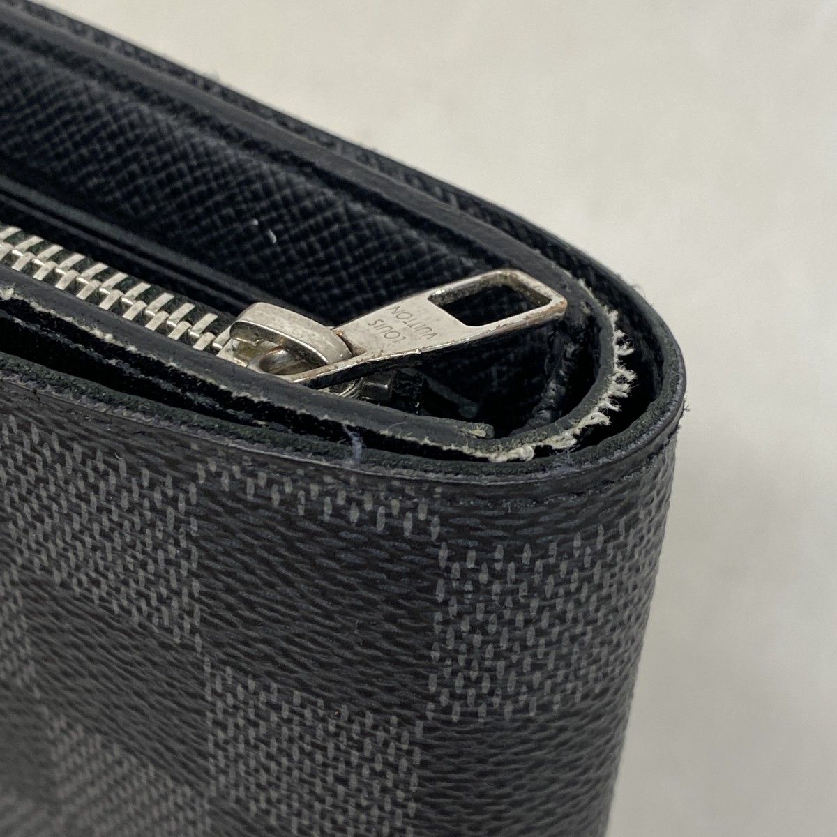 Louis Vuitton Wallet Damier Graphite Portefeuille Amerigo NM Black — view 5