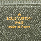 Louis Vuitton Clutch Epi Pochette Series Dragonne Noir — view 5