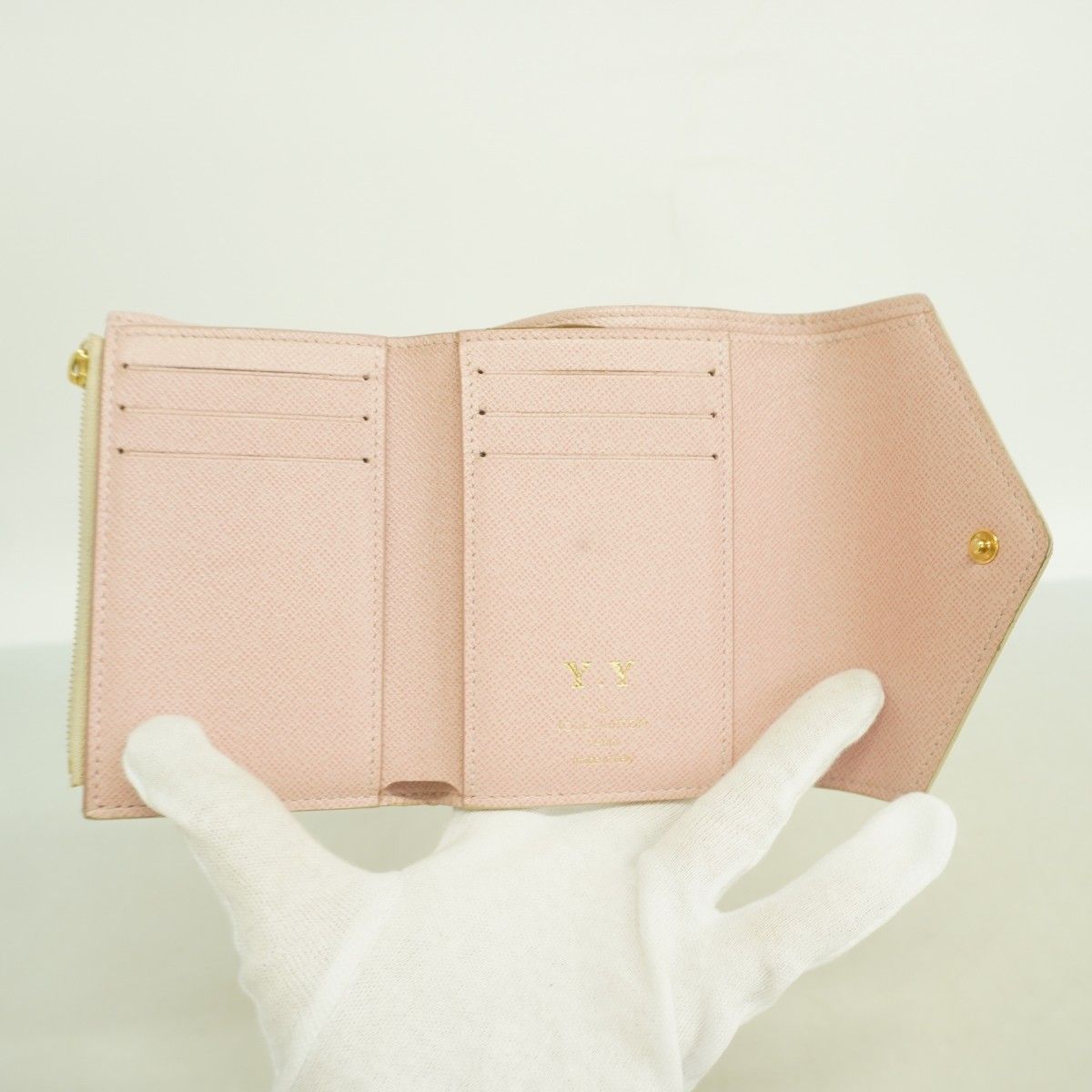 Louis Vuitton Trifold Wallet Damier Azur Portefeuille Victorine White — view 3