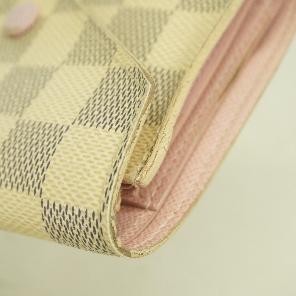 Louis Vuitton Trifold Wallet Damier Azur Portefeuille Victorine White — view 8