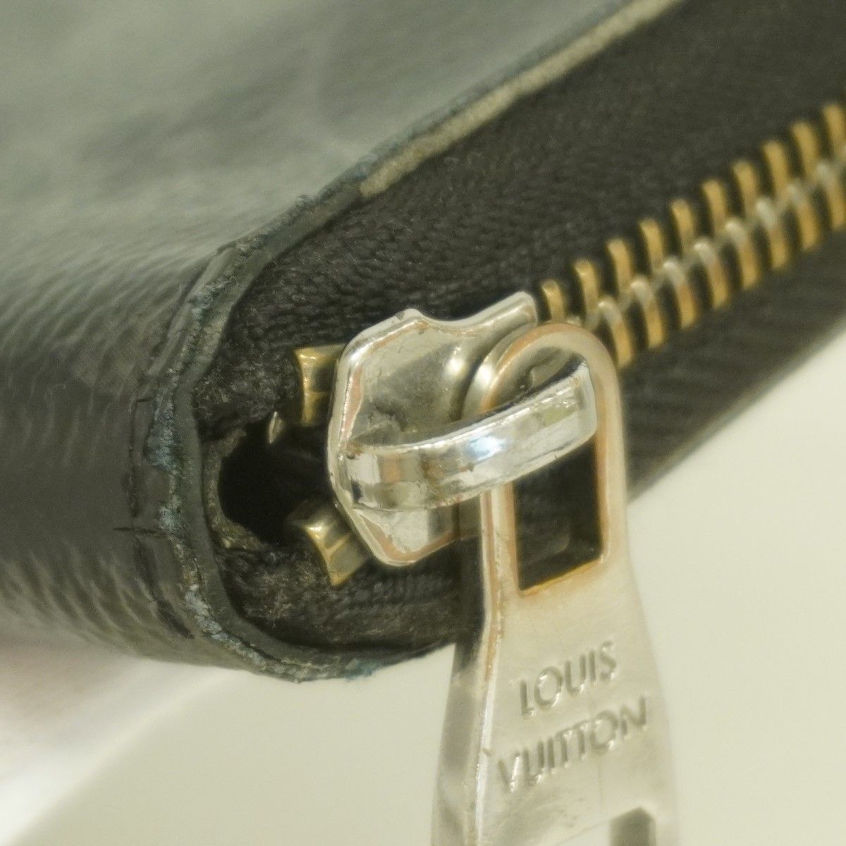 Louis Vuitton Wallet Monogram Eclipse Zippy Vertical Black — view 6