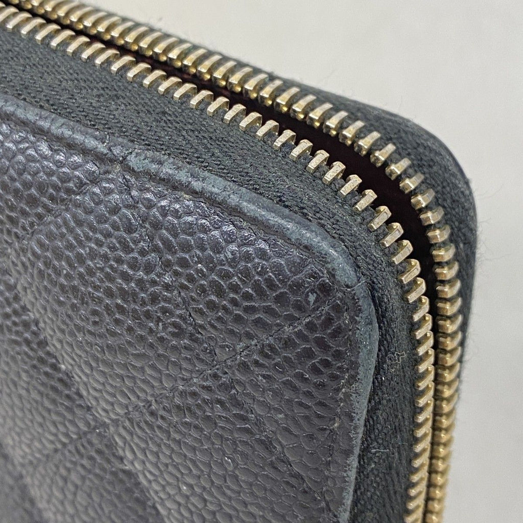Chanel Wallet Quilted Caviar Leather Black Champagne Gold — view 6