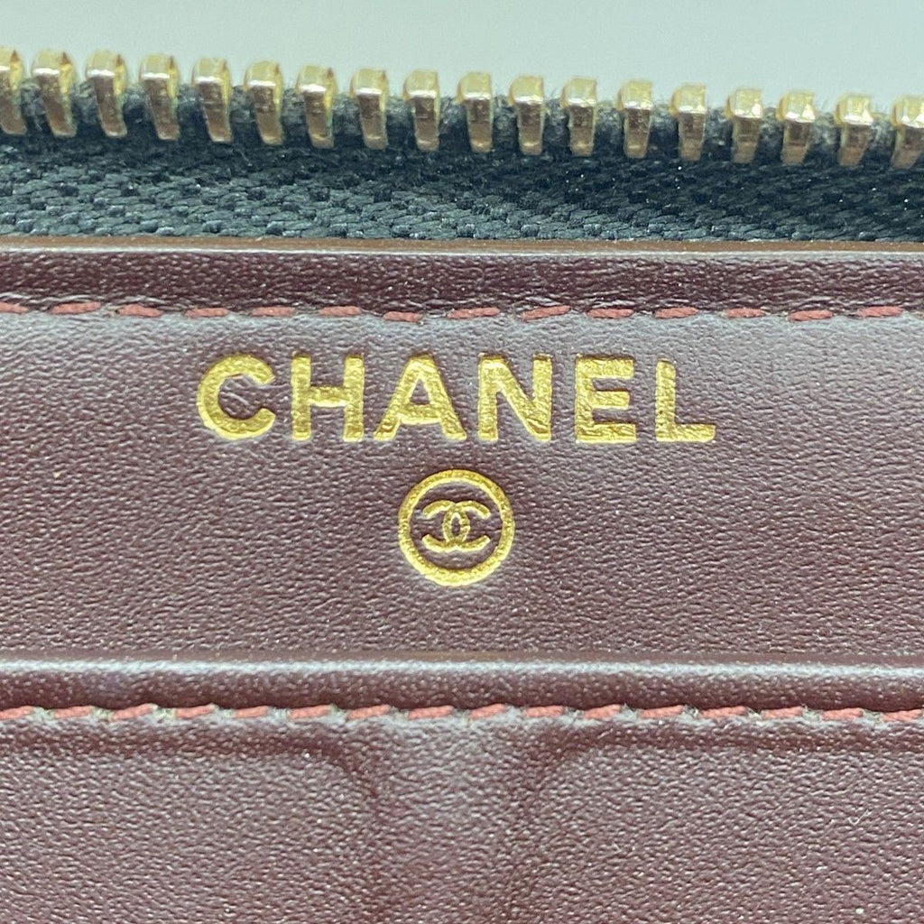 Chanel Wallet Quilted Caviar Leather Black Champagne Gold — view 4