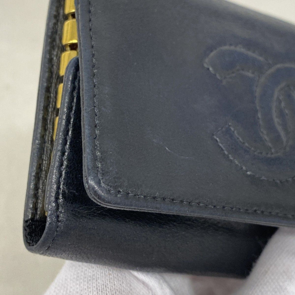Chanel Key Case Monogram Lambskin Black Gold Key Holder — view 5