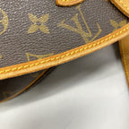 Louis Vuitton Shoulder Bag Monogram Saumur 30 Brown — view 9