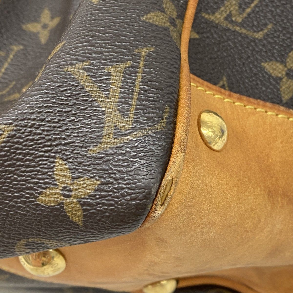 Louis Vuitton Handbag Monogram Boetie MM Brown — view 6