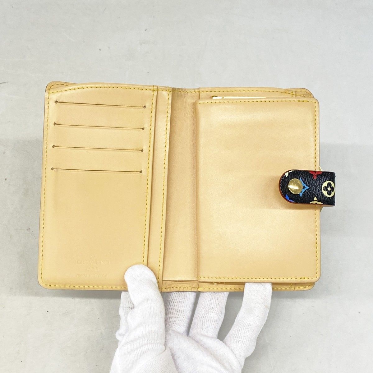 Louis Vuitton Wallet Monogram Multicolor Porte-Monnaie Viennois Noir — view 3