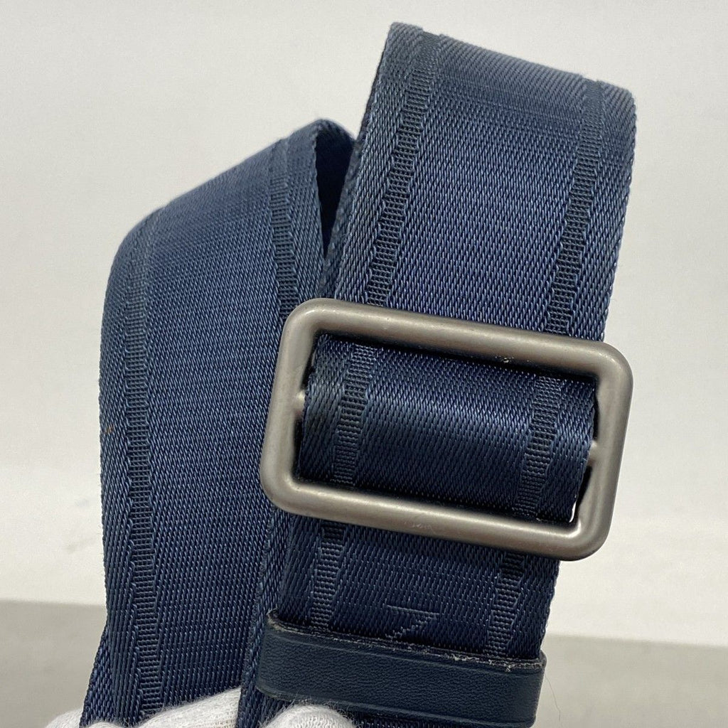 Louis Vuitton Shoulder Bag Damier Infini District PM Cosmos — view 9