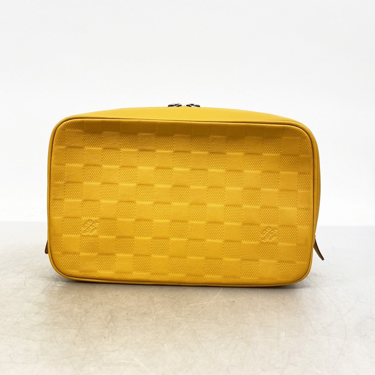 Louis Vuitton Pouch Damier Infini Trousse Toilette Solar — view 8