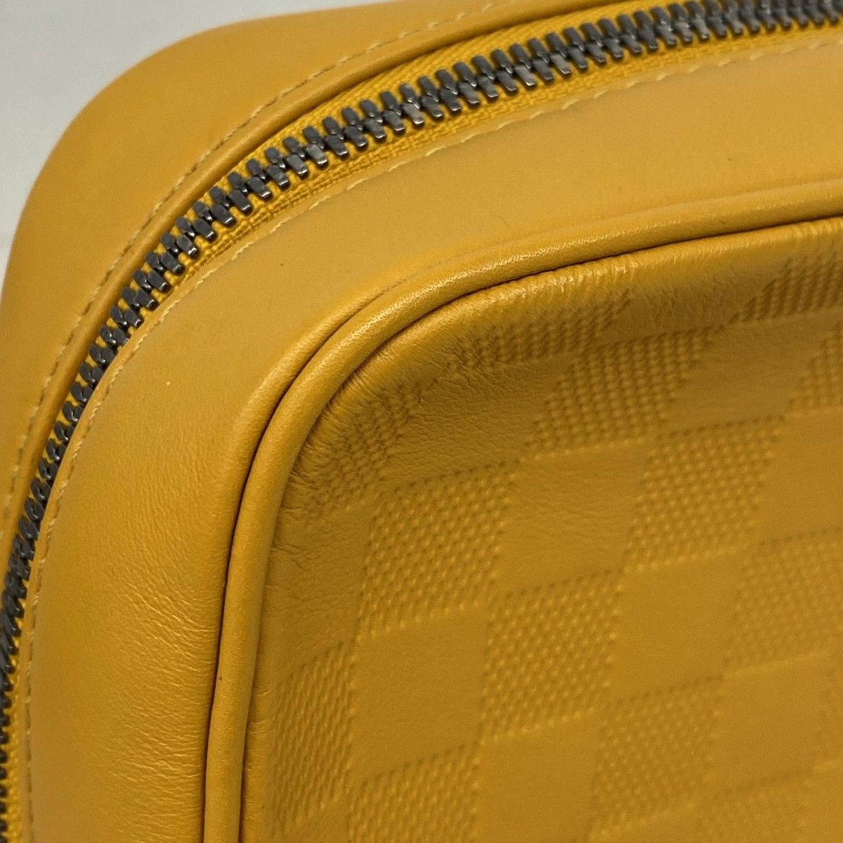 Louis Vuitton Pouch Damier Infini Trousse Toilette Solar — view 7
