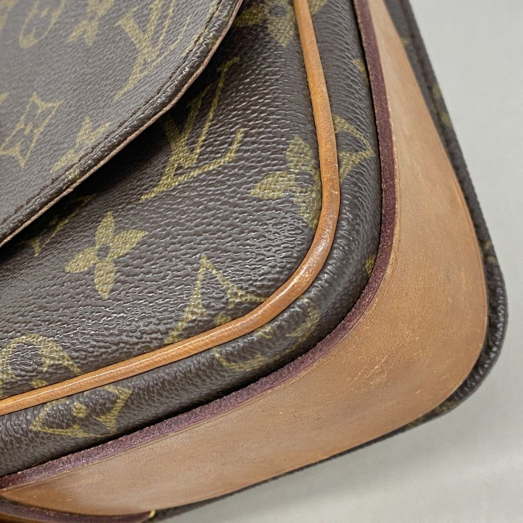 Louis Vuitton Shoulder Bag Monogram Cartouchiere MM Brown — view 8