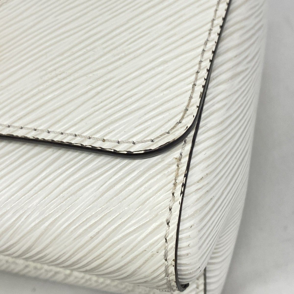 Louis Vuitton Shoulder Bag Epi Twist PM Blanc — view 6