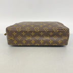 Louis Vuitton Pouch Monogram Trousse Toilet 28 Brown — view 3