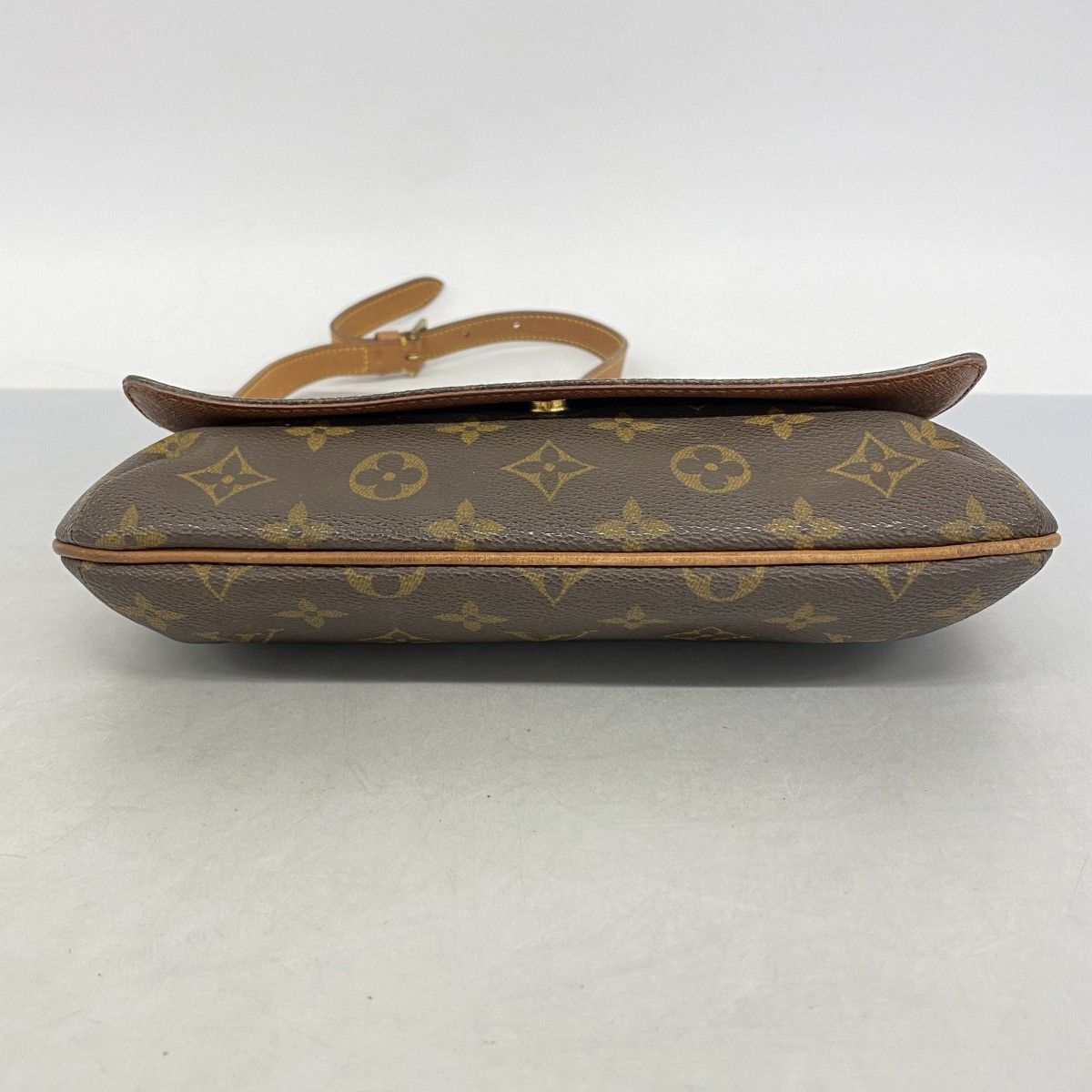 Louis Vuitton Shoulder Bag Monogram Musette Tango Short Strap Brown — view 3