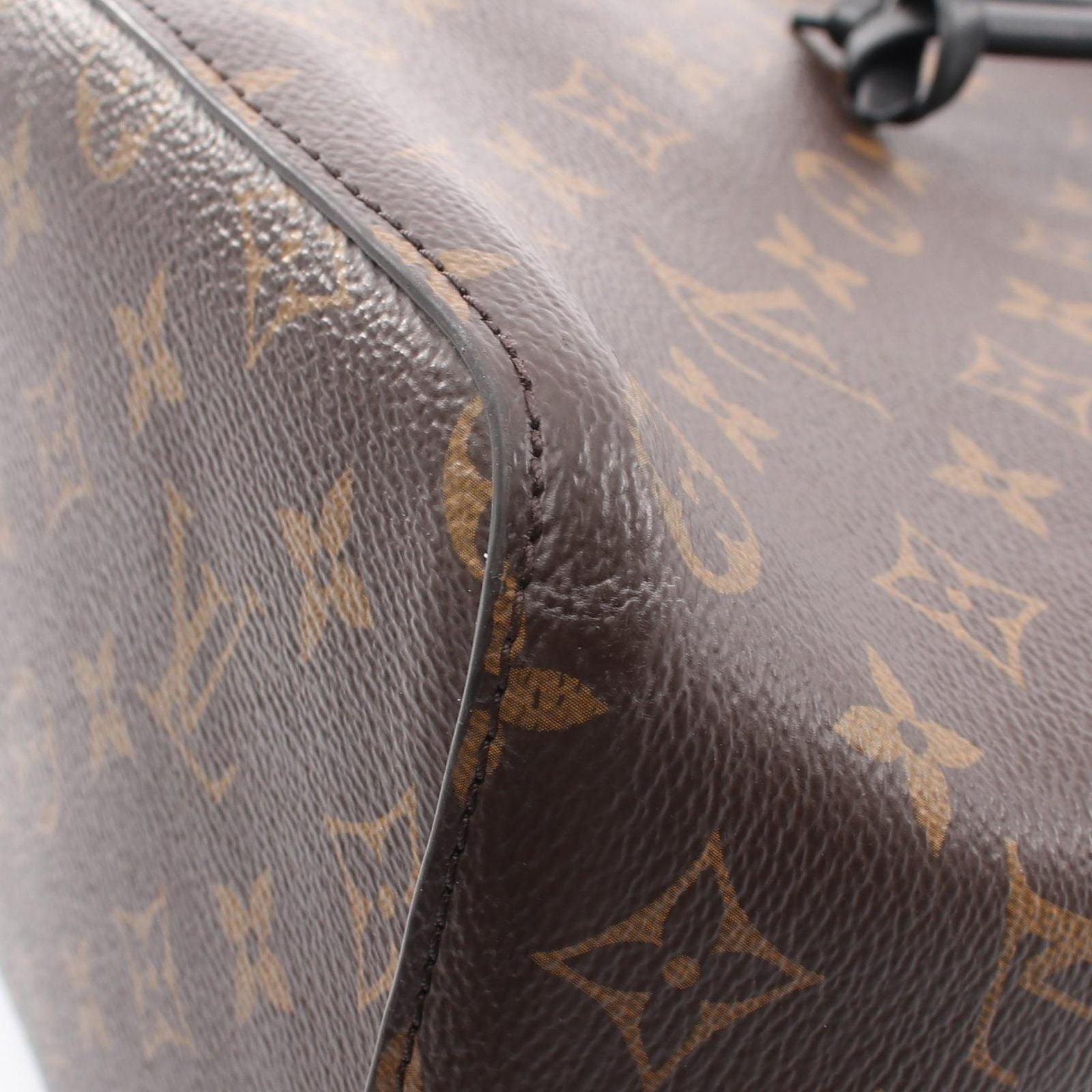 Louis Vuitton Shoulder Bag Neo Noe Monogram Noir Canvas Leather — view 5