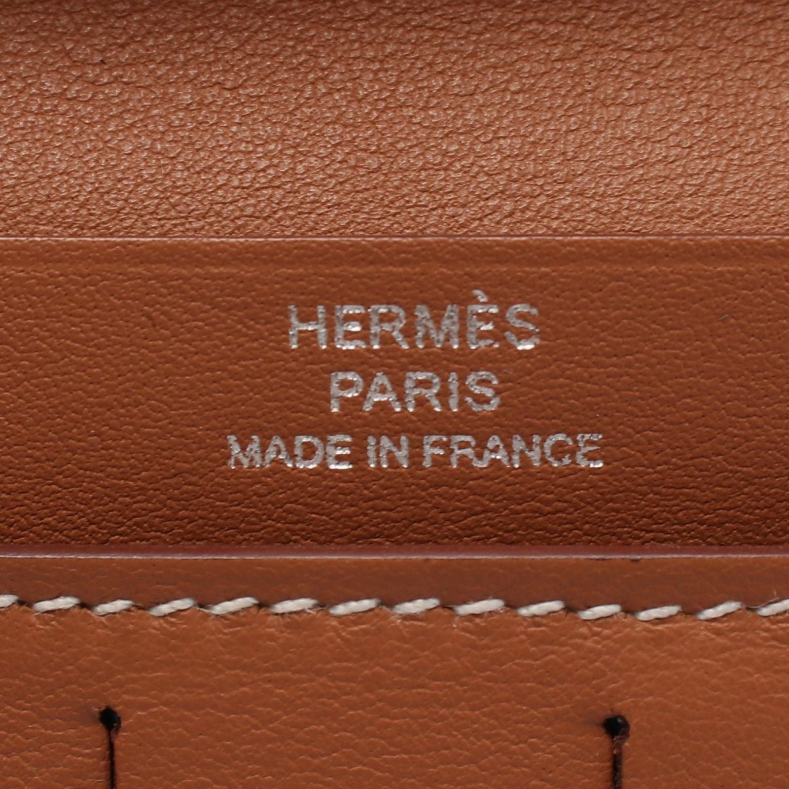 Hermes Bifold Wallet Citizen Twill Long Silk in Gold Leather — view 4