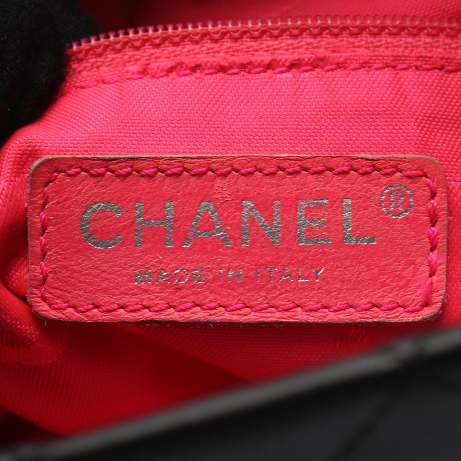 Chanel Tote Cambon Line Black Leather — view 4