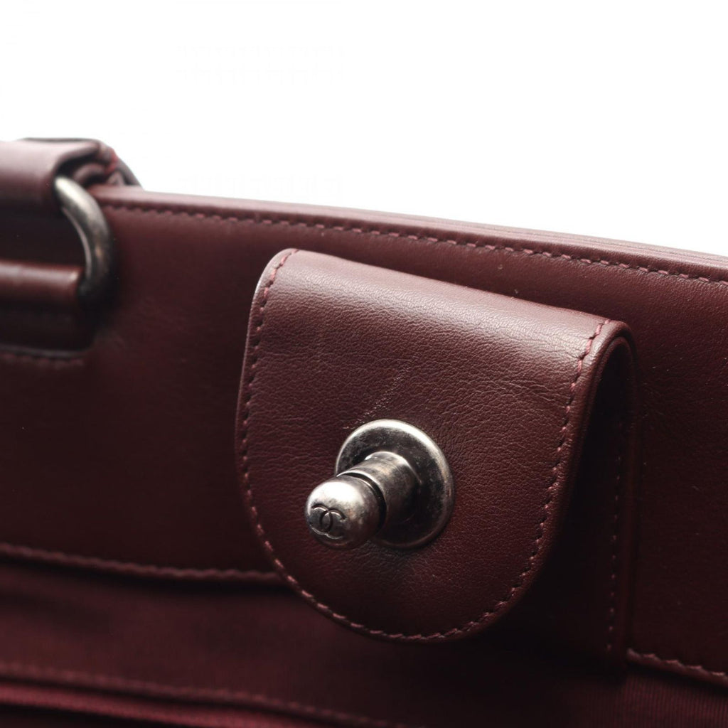 Chanel Tote Boy Stitch Wine Lambskin Shopping — view 6