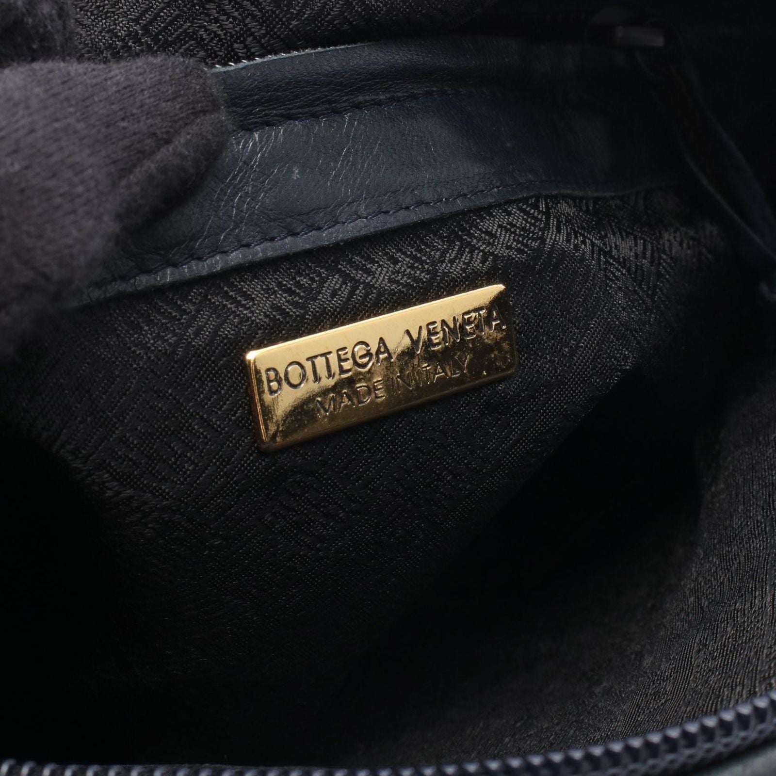 Bottega Veneta Shoulder Bag Intrecciato Navy Leather Bag with Mirror — view 4