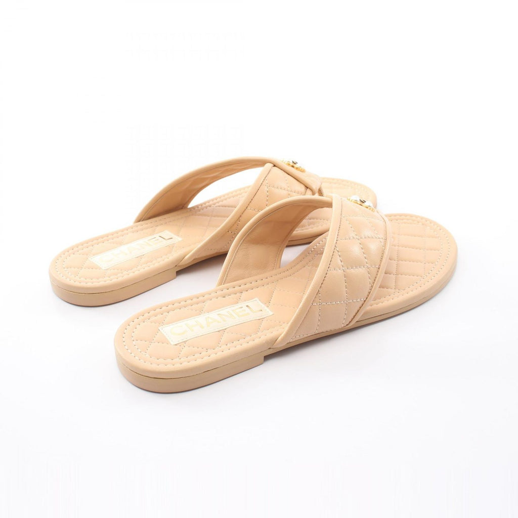 Chanel Sandals Quilted Leather — view 2
