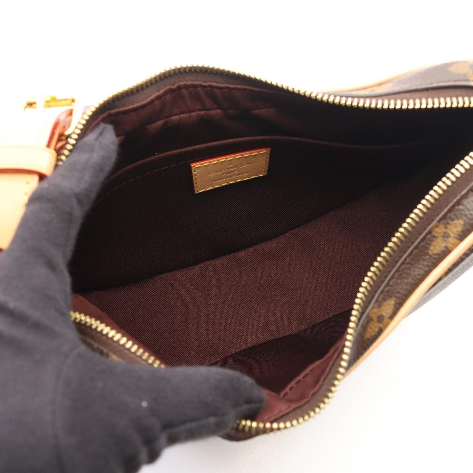 Louis Vuitton Shoulder Bag Croissant Monogram Canvas Leather — view 3