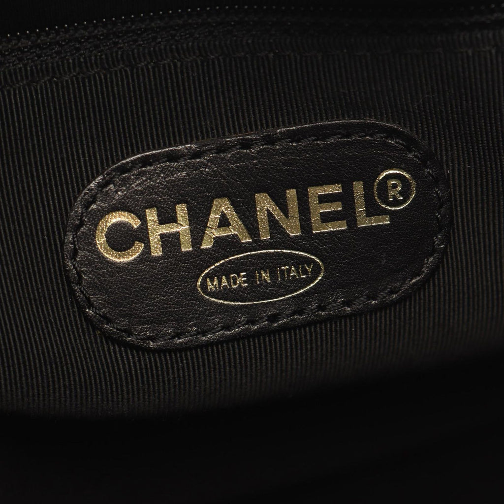 Chanel Tote Big CC Logo Black Caviar Leather CC Chain Boston — view 4