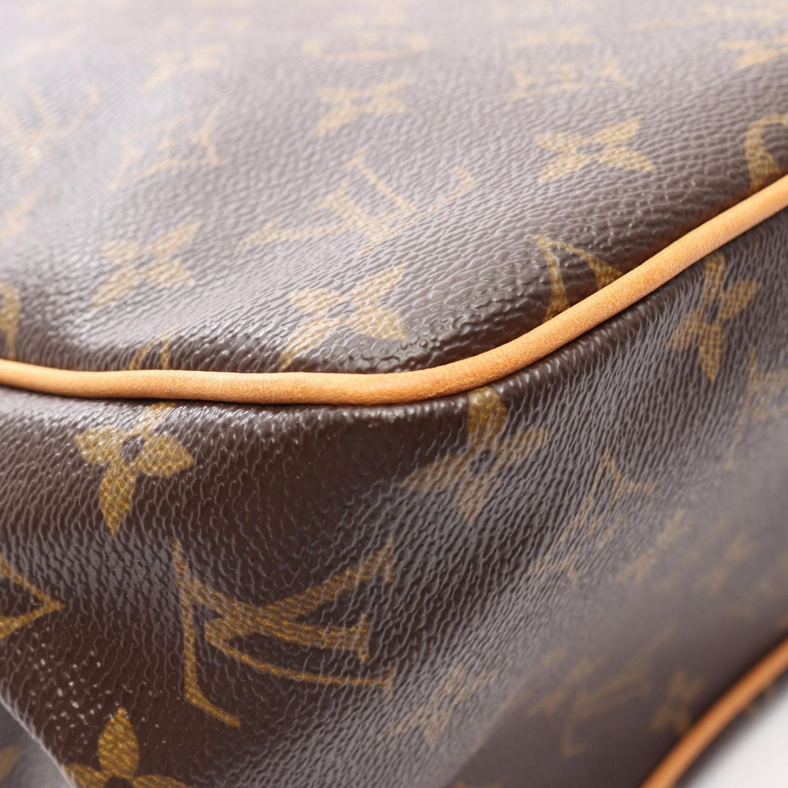 Louis Vuitton Tote Batignolles Vertical Canvas Leather — view 6