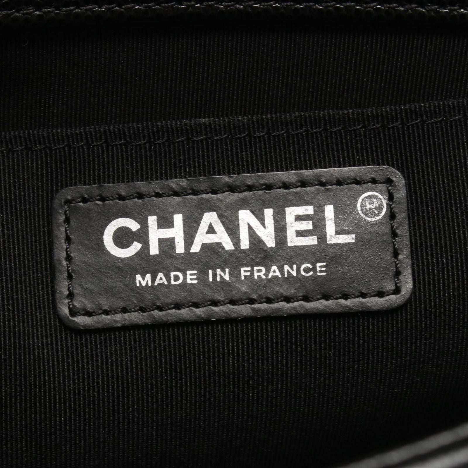 Chanel Shoulder Bag Boy Black Caviar Leather Boy Chain — view 4