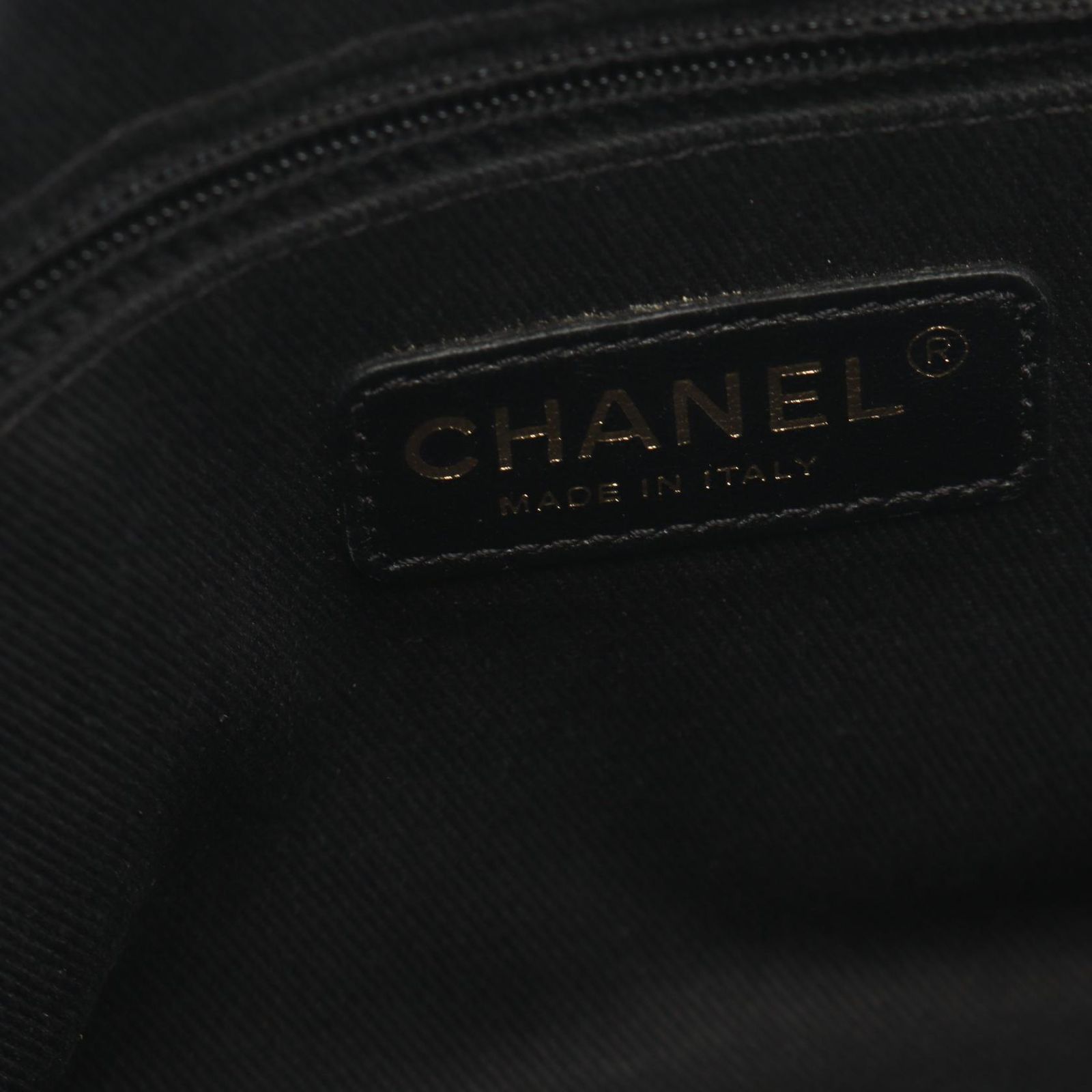 Chanel Shoulder Bag Quilted Black Patent Leather Chain — view 4